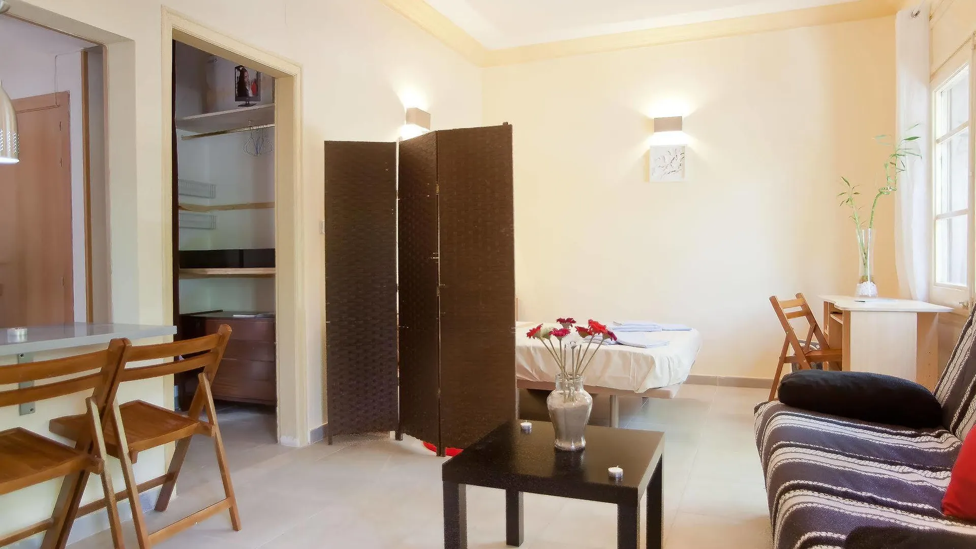 Appartamento Apartamentos Tarradellas Sants Estacio Barcellona Spagna