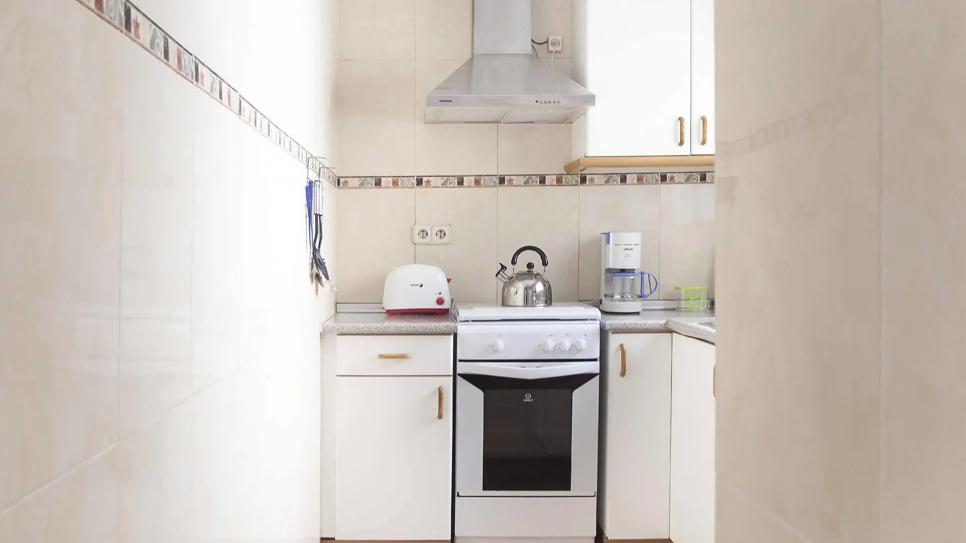 Apartamentos Tarradellas Sants Estacio 0*, Barcelona