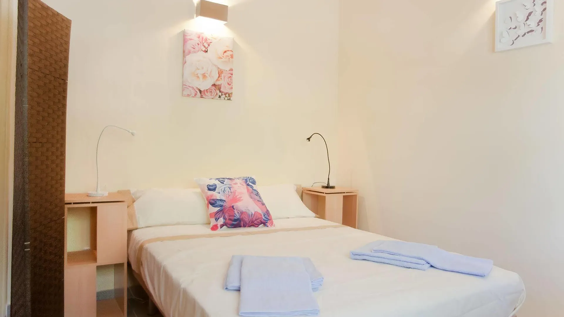 Apartamentos Tarradellas Sants Estacio